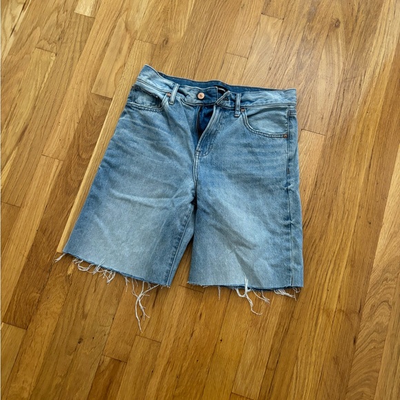 Blue denim frayed jorts - Picture 1 of 3